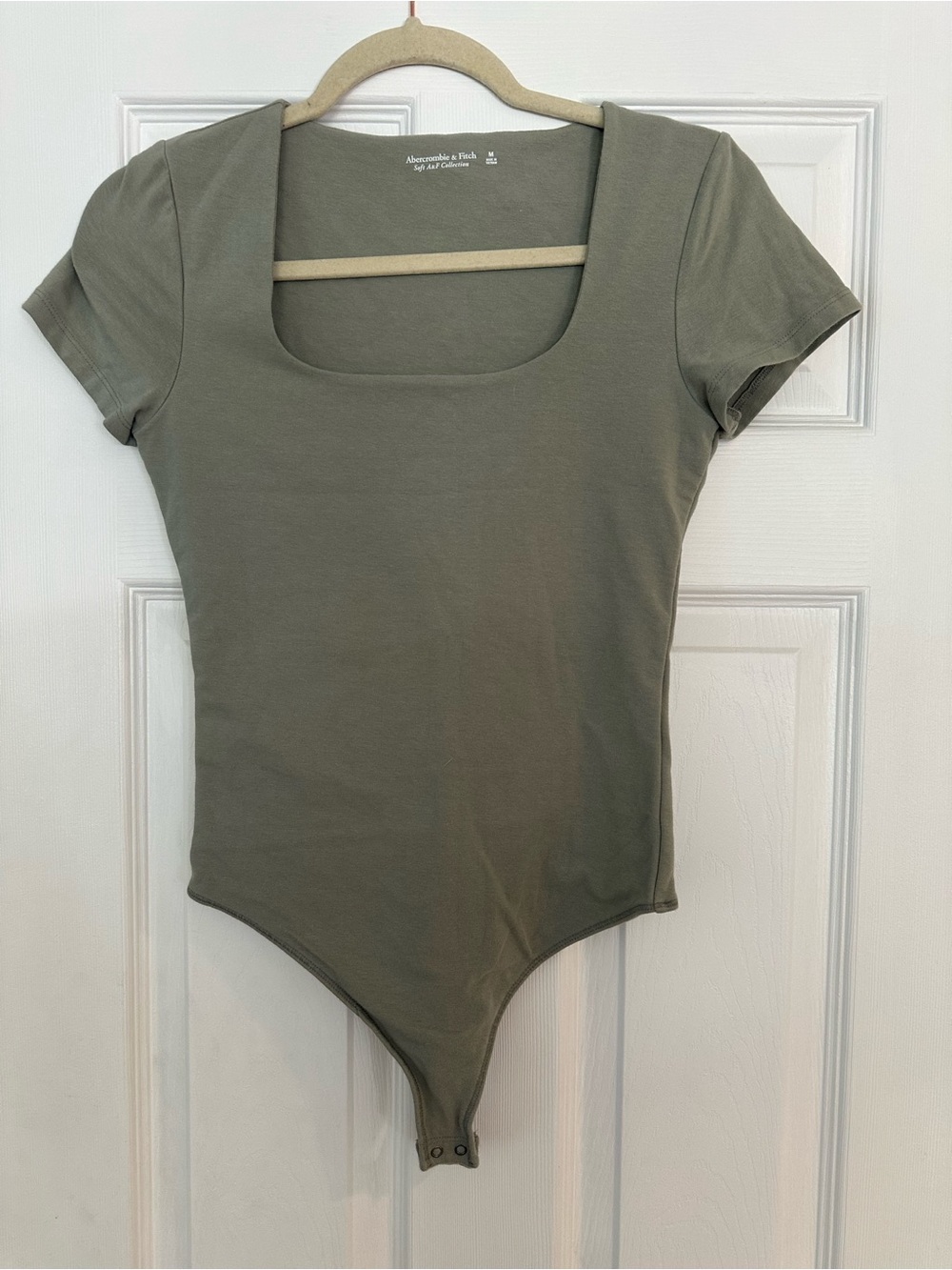 Abercrombie & Fitch Square-Neck Short Sleeve Bodysuit